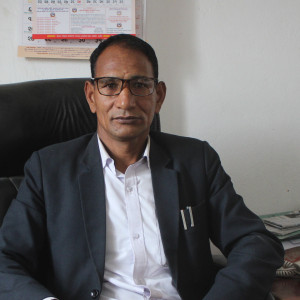 एक राज गिरी